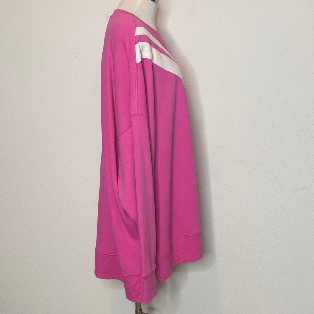 Cabana by Crown & Ivy size XXL Pink Sweatshirt with White Stripes - Picture 8 of 10